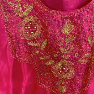 3 -Piece  Lightweight Pink Tunic- Kurta, drawstring trousers, pashmina